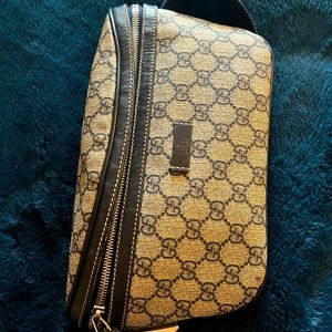 Gucci authentic waist bag -pre loved